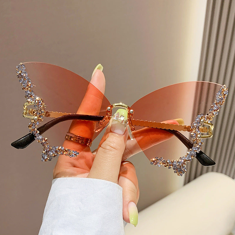 🦋 Luxury Diamond Butterfly Sunglasses - Y2K Vintage Rimless Oversized Women's Shades