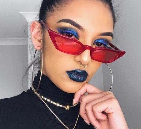 🕶️ Vintage Luxury Women's Sunglasses - Designer Eye Shades for Summer