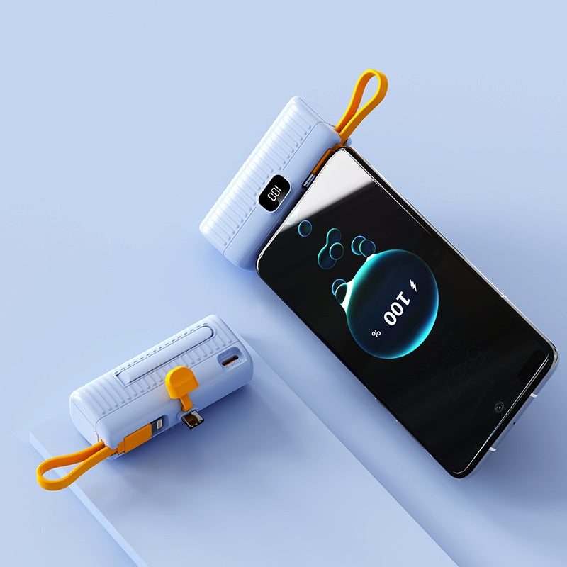 Capsule Power Bank with Digital Display – Apple & USB-C | 2000 or 5000mAh