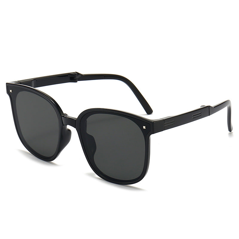 🕶️ Folding Sunglasses - Summer Beach Fashion Sun Protection Glasses