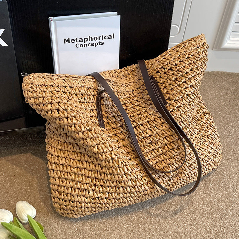 👜 Summer Woven Shoulder Bag with Zipper - Large Capacity Women's Beach Handbag