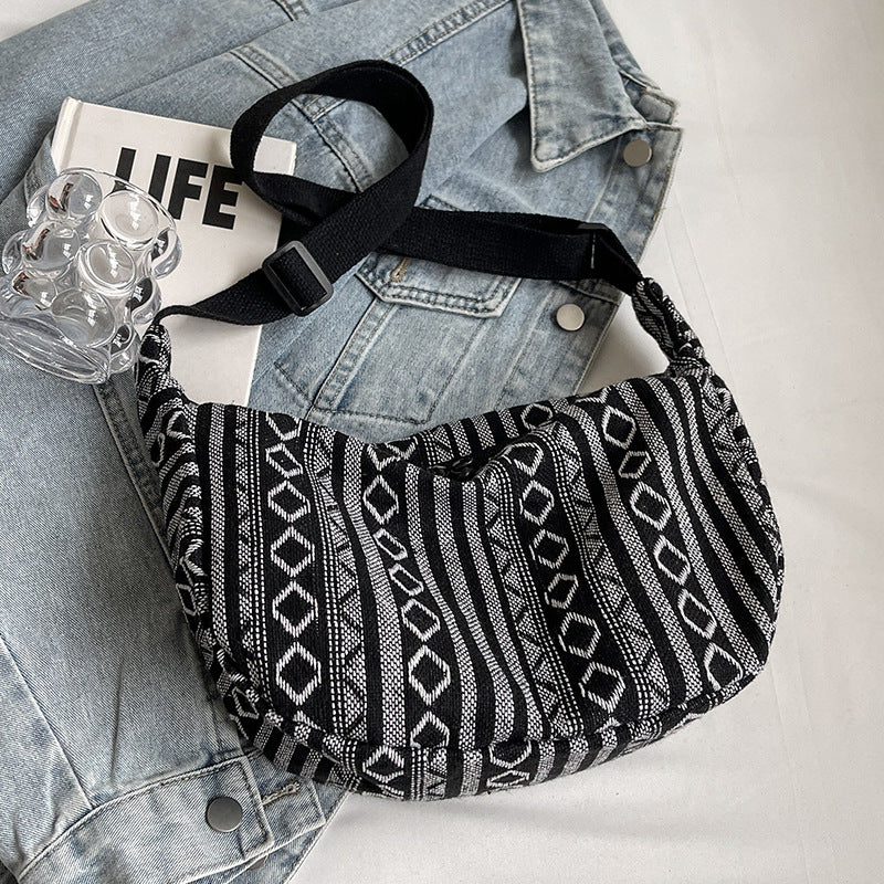👜 Large-Capacity Vintage Crossbody Bag - Fashionable Summer Shoulder Bag