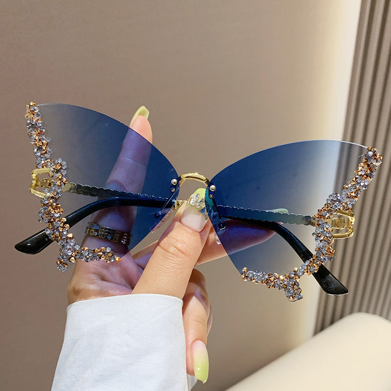 🦋 Luxury Diamond Butterfly Sunglasses - Y2K Vintage Rimless Oversized Women's Shades
